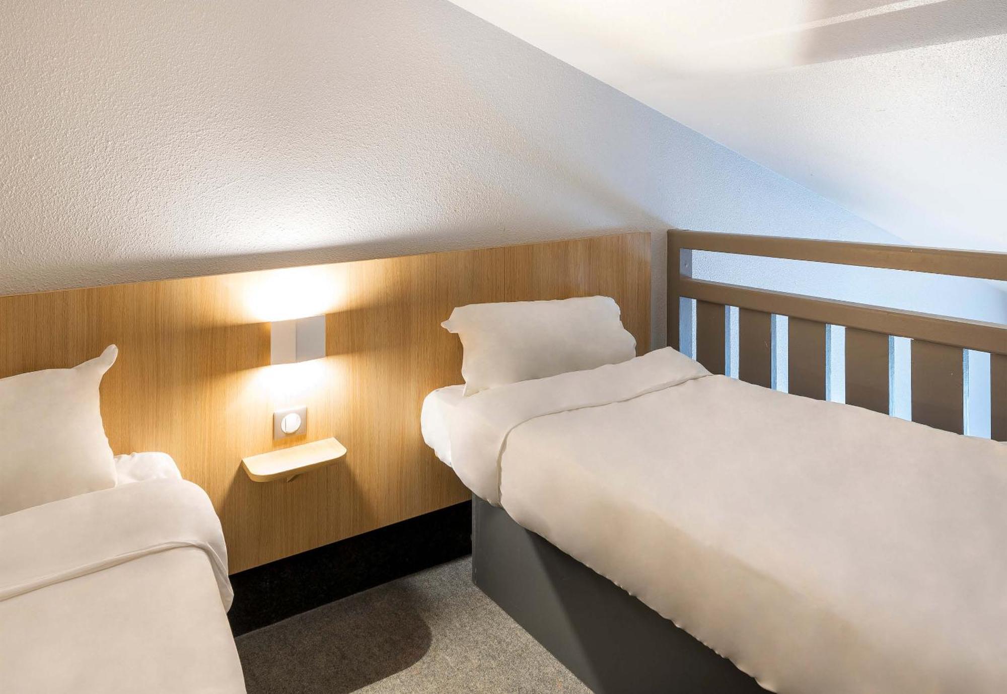 B&B Hôtel Angers 1 Beaucouzé Buitenkant foto
